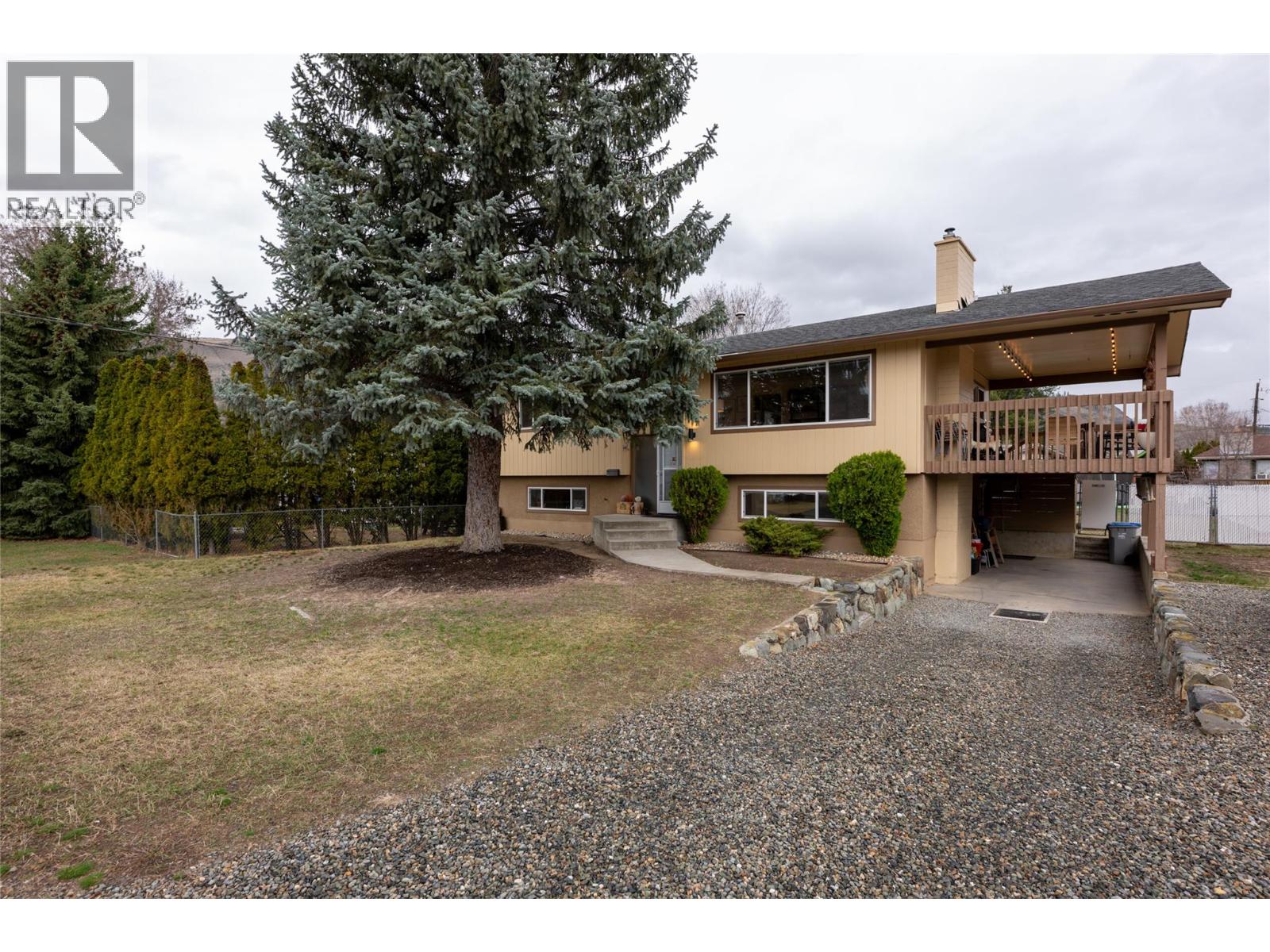  688 SUN VALLEY Drive, Kamloops
