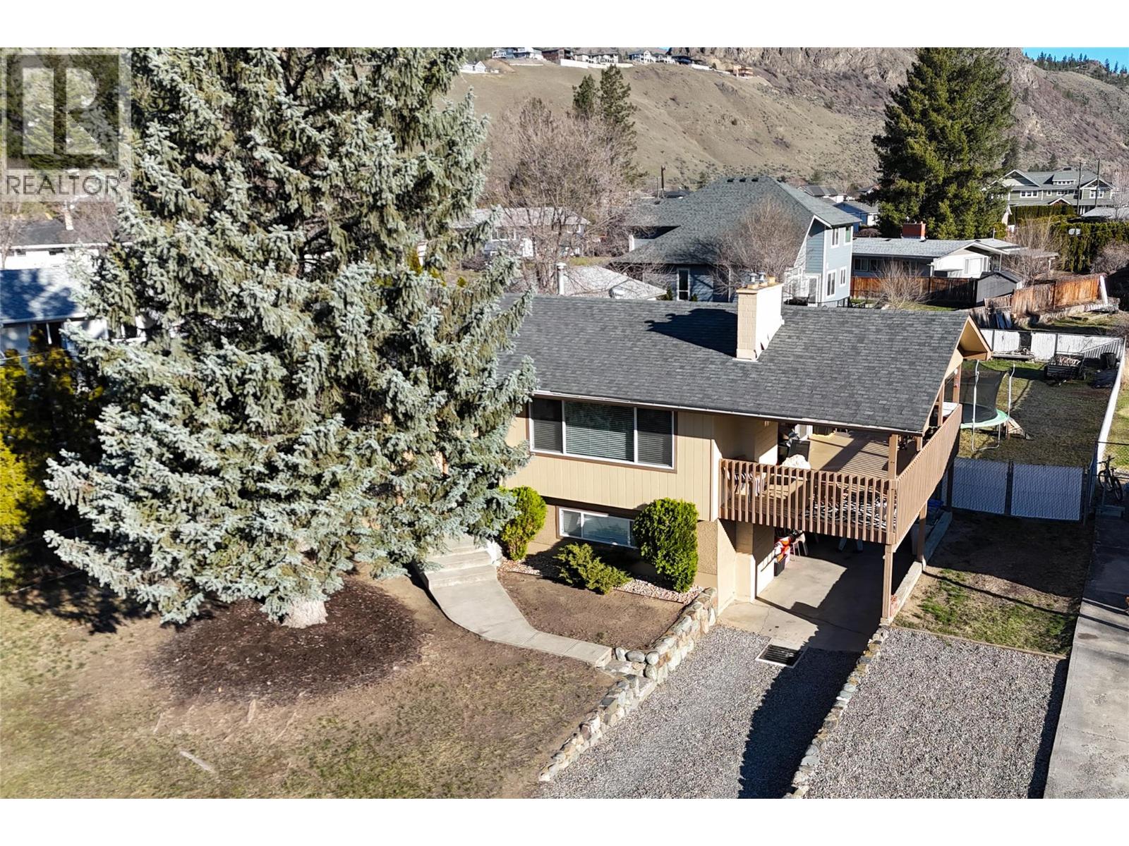 688 SUN VALLEY Drive, Kamloops