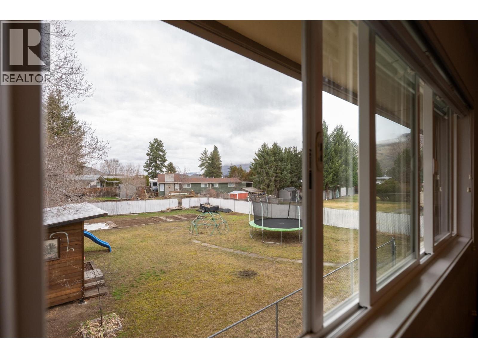 688 SUN VALLEY Drive, Kamloops