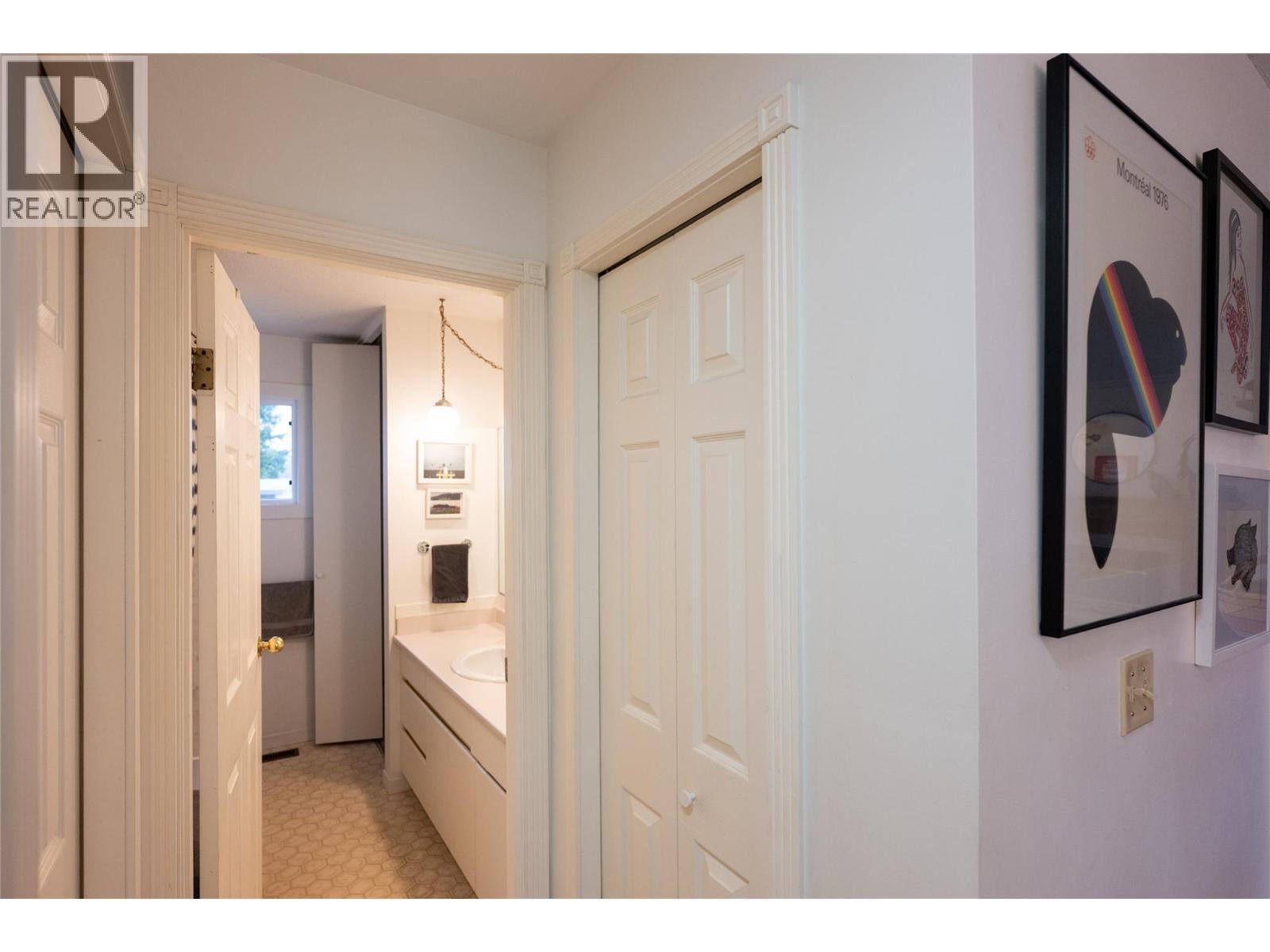 688 SUN VALLEY Drive, Kamloops