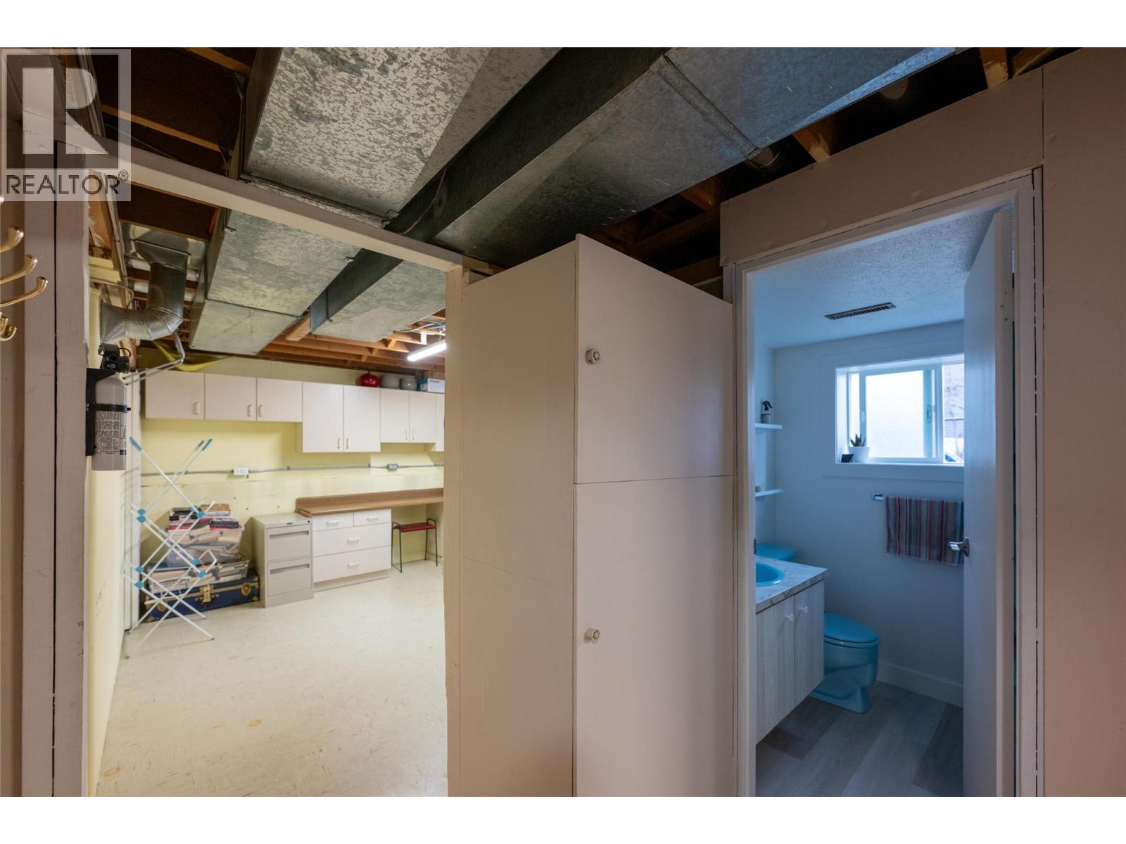 688 SUN VALLEY Drive, Kamloops