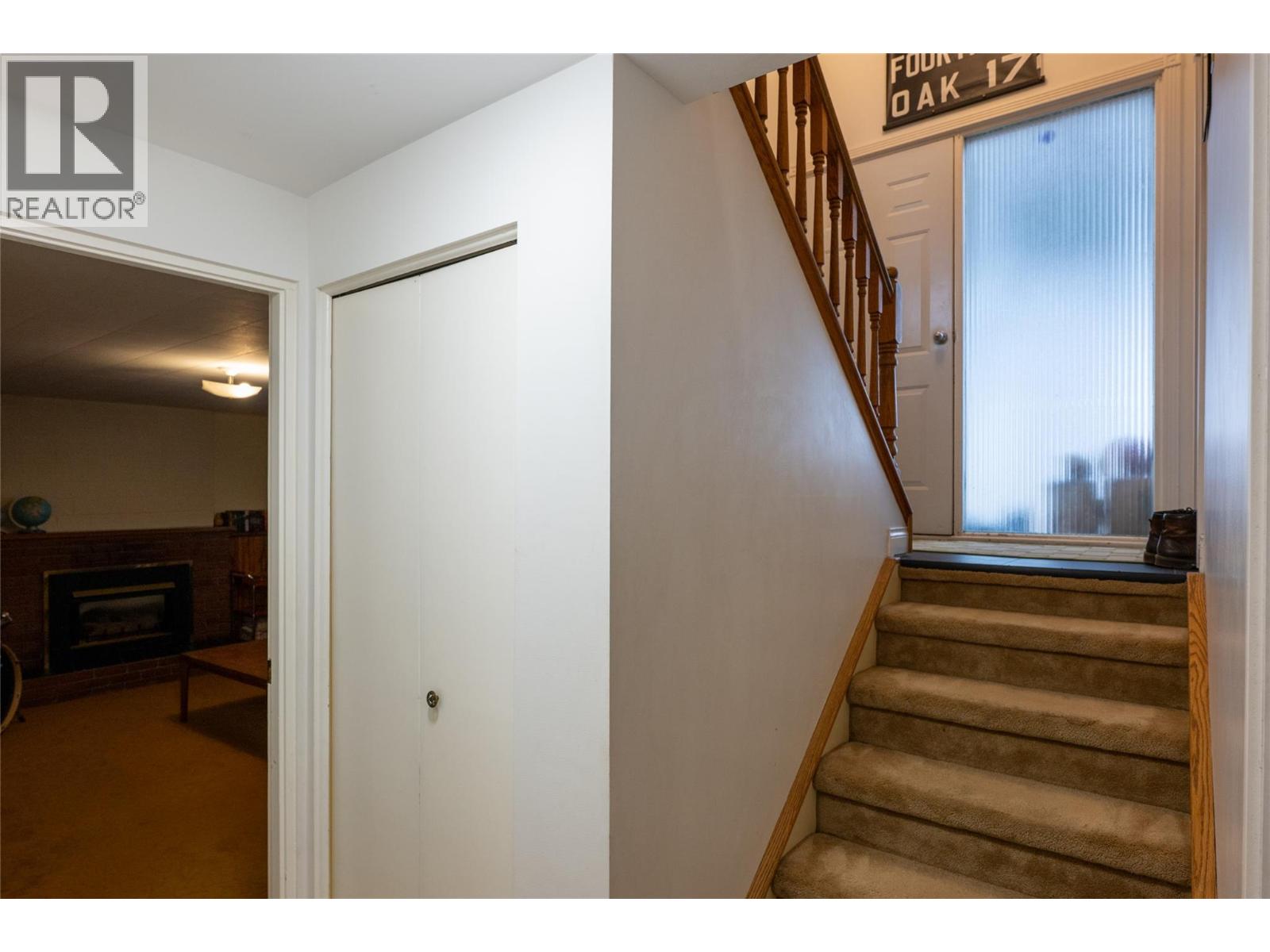 688 SUN VALLEY Drive, Kamloops