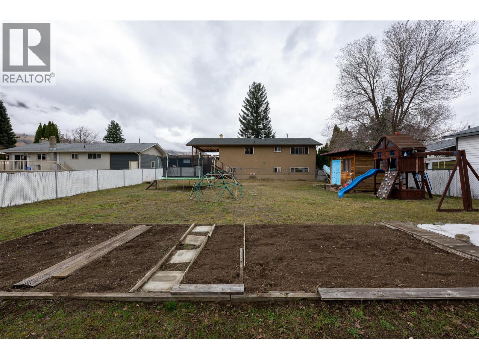 688 SUN VALLEY Drive, Kamloops