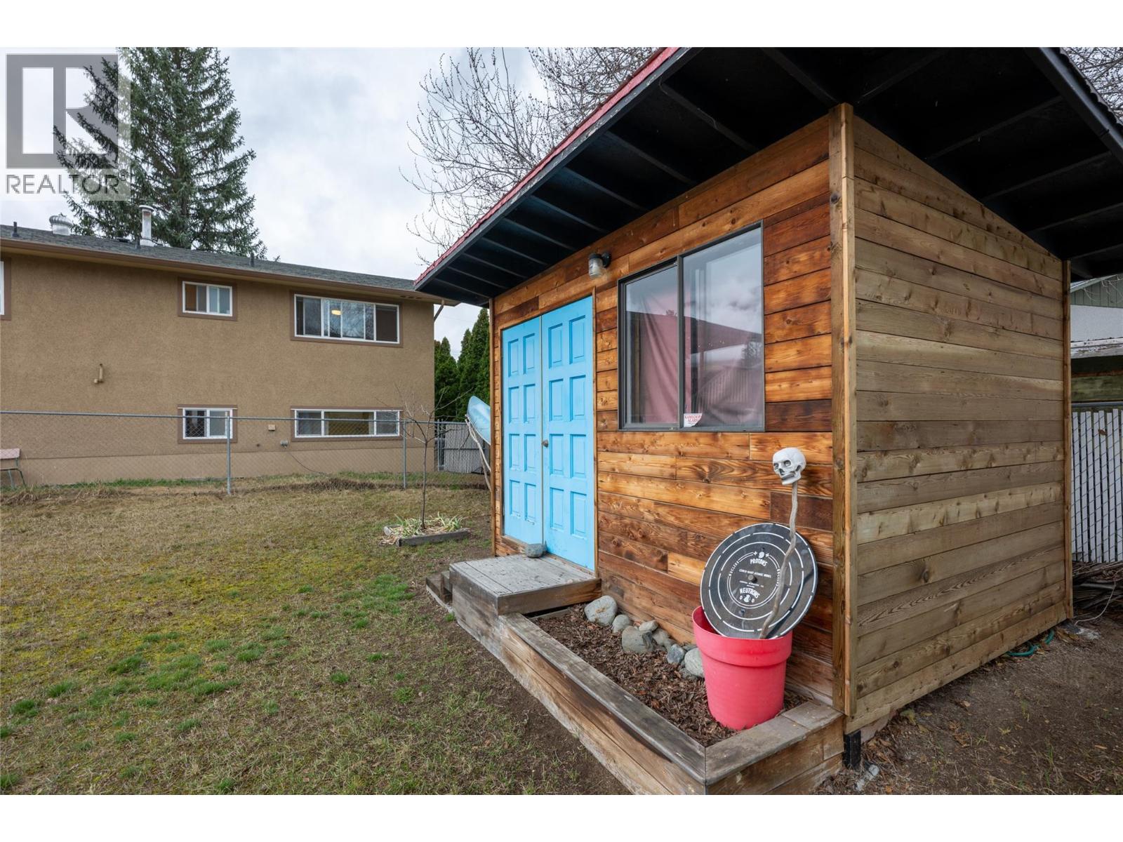 688 SUN VALLEY Drive, Kamloops