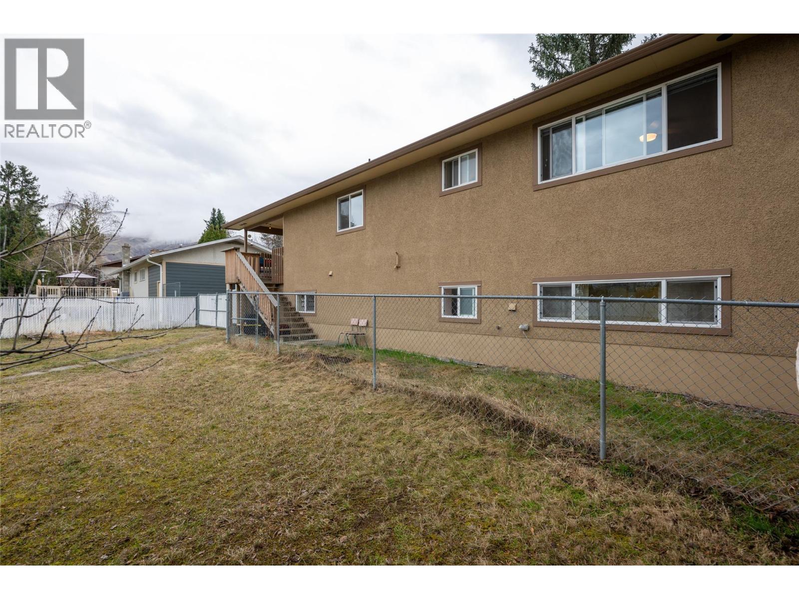 688 SUN VALLEY Drive, Kamloops