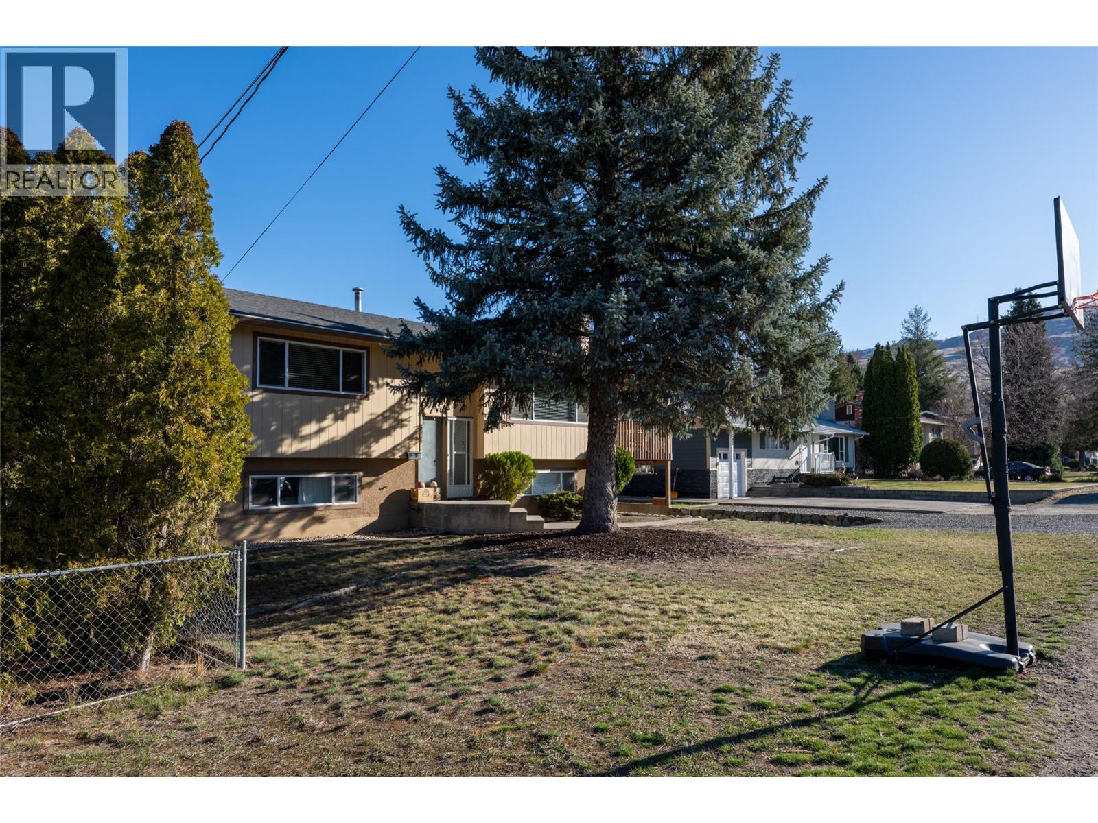 688 SUN VALLEY Drive, Kamloops
