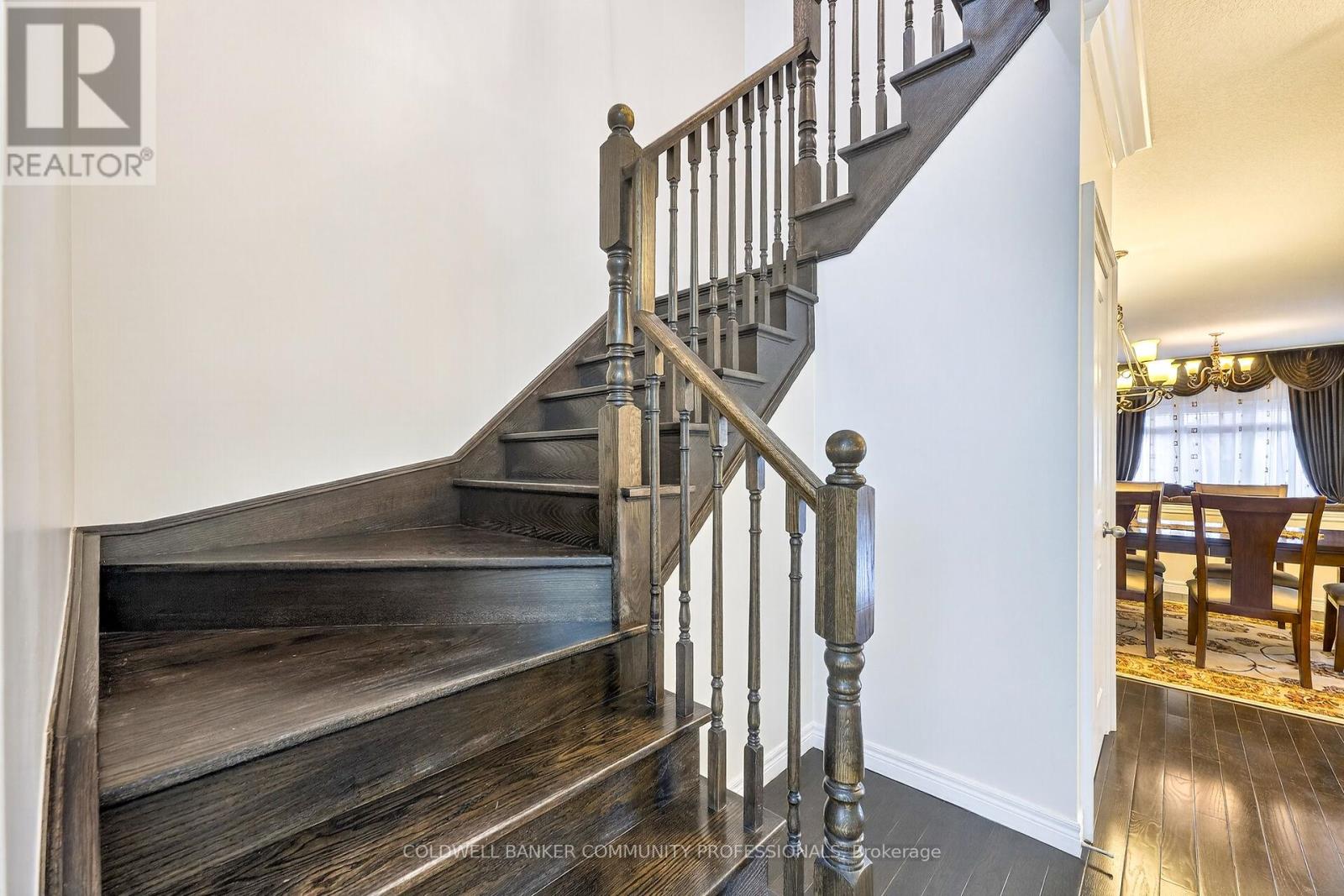 182 IRWIN AVENUE - 21