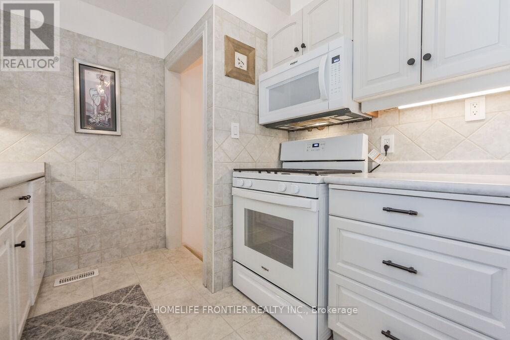 360 COLBORNE STREET - 11
