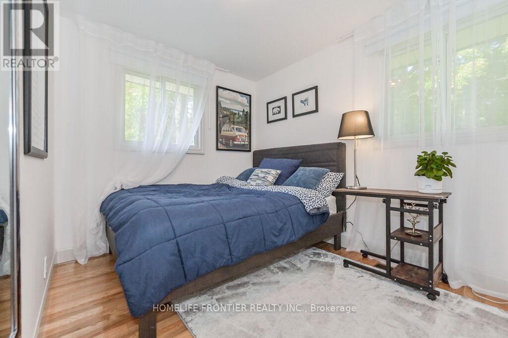 360 COLBORNE STREET - 19