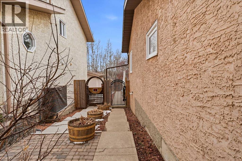 51 Otterbury Avenue, Red Deer