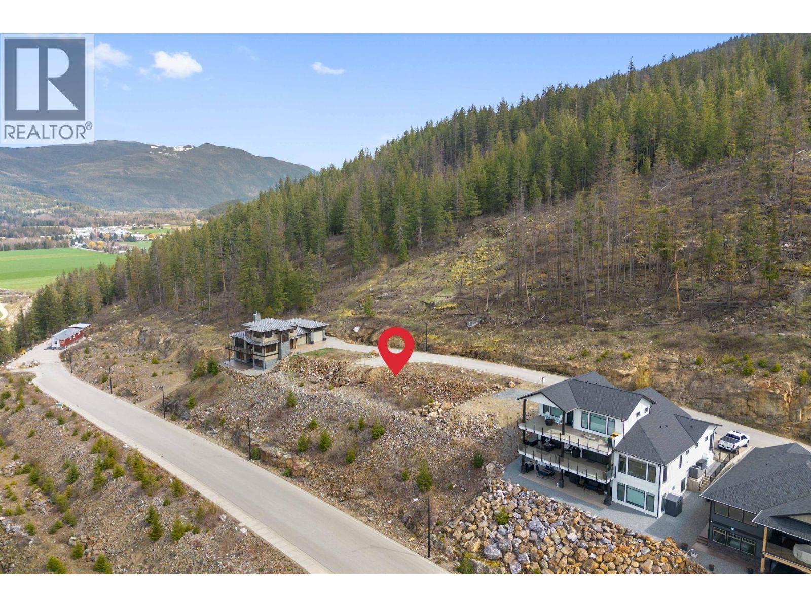 266 Sunset Drive, Sicamous