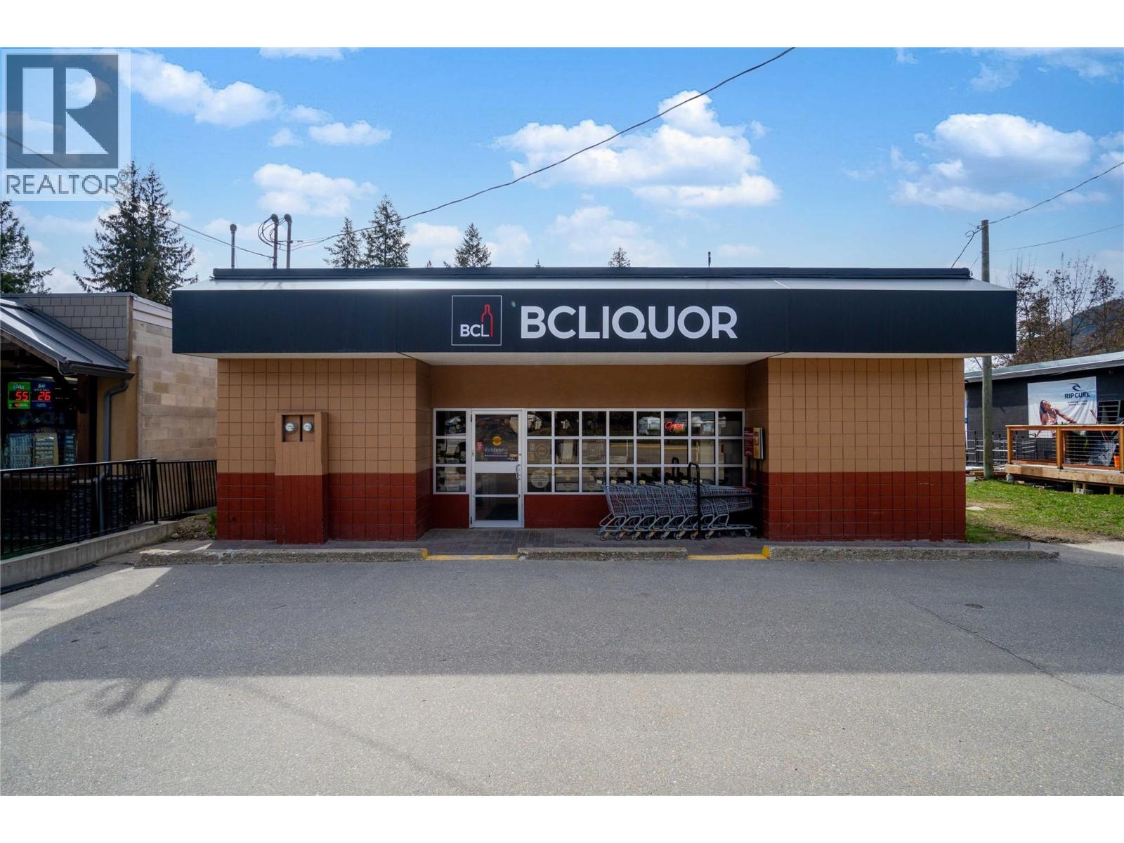 266 Sunset Drive, Sicamous