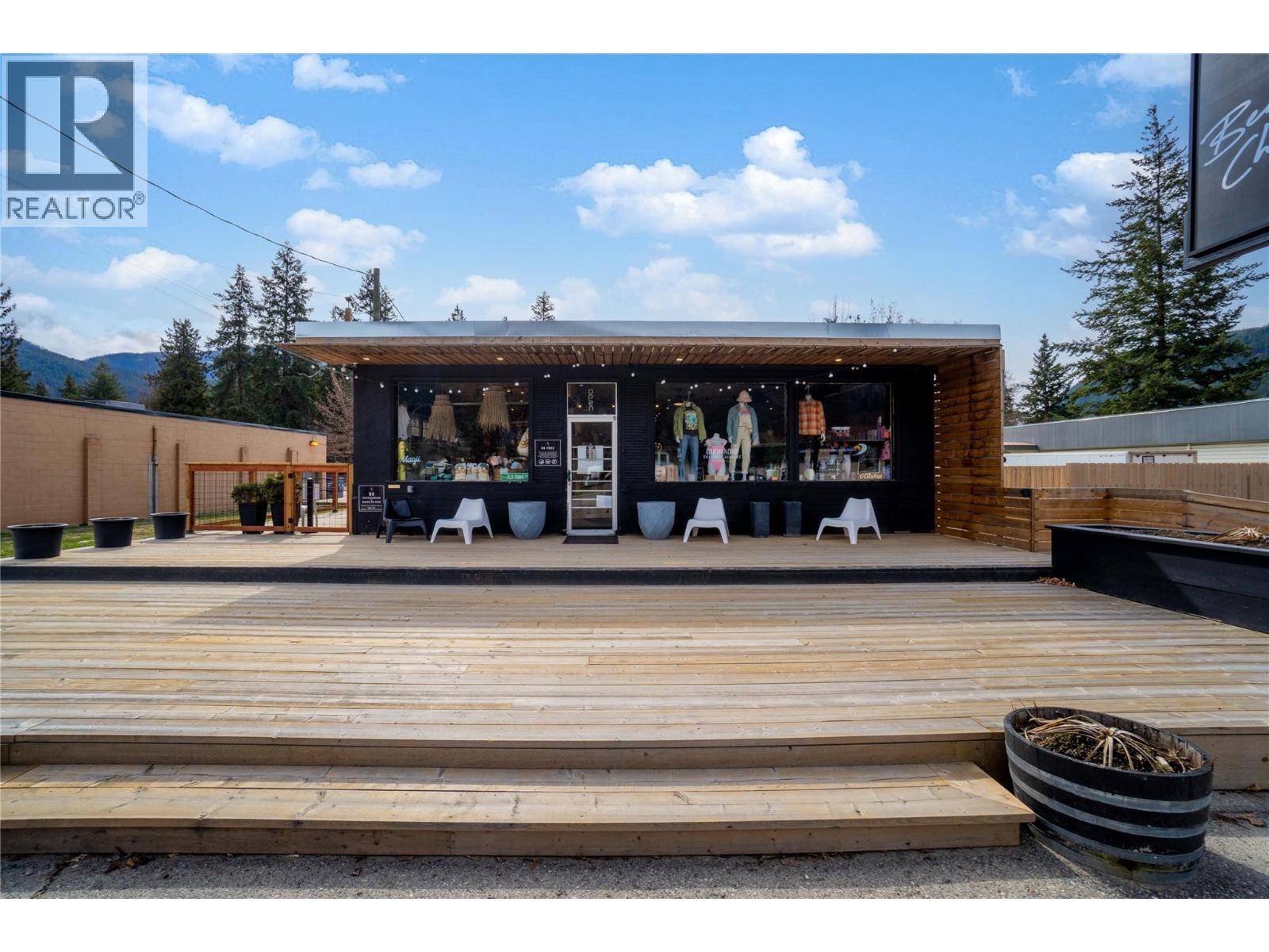 266 Sunset Drive, Sicamous