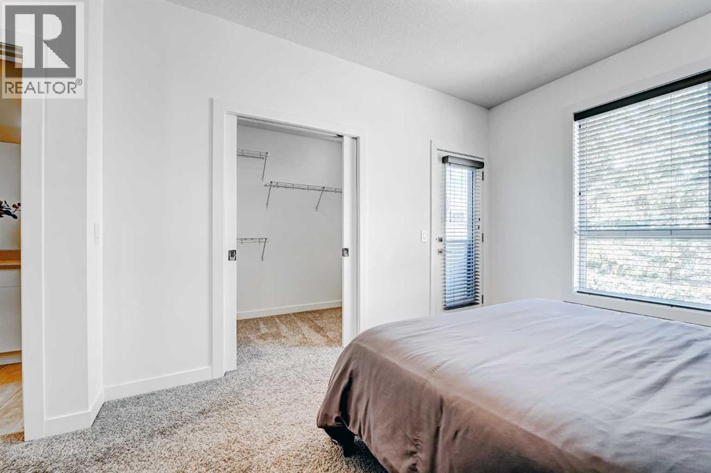 Single Family House for Sale in    Avenue NW Capitol Hill Calgary 