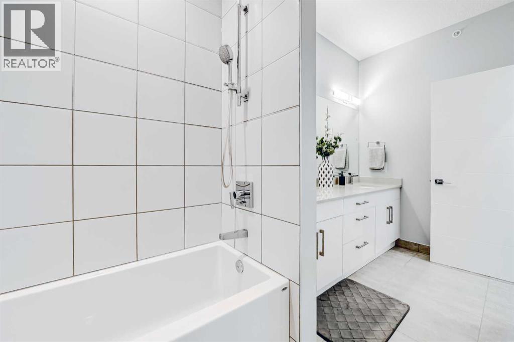 Single Family House for Sale in    Avenue NW Capitol Hill Calgary 