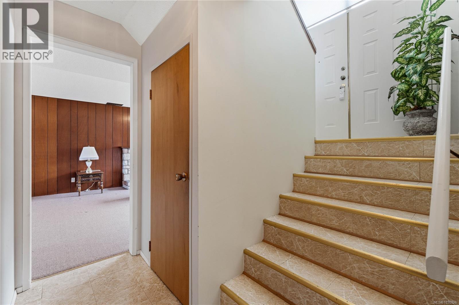 2840 HALIDAY CRES - 18