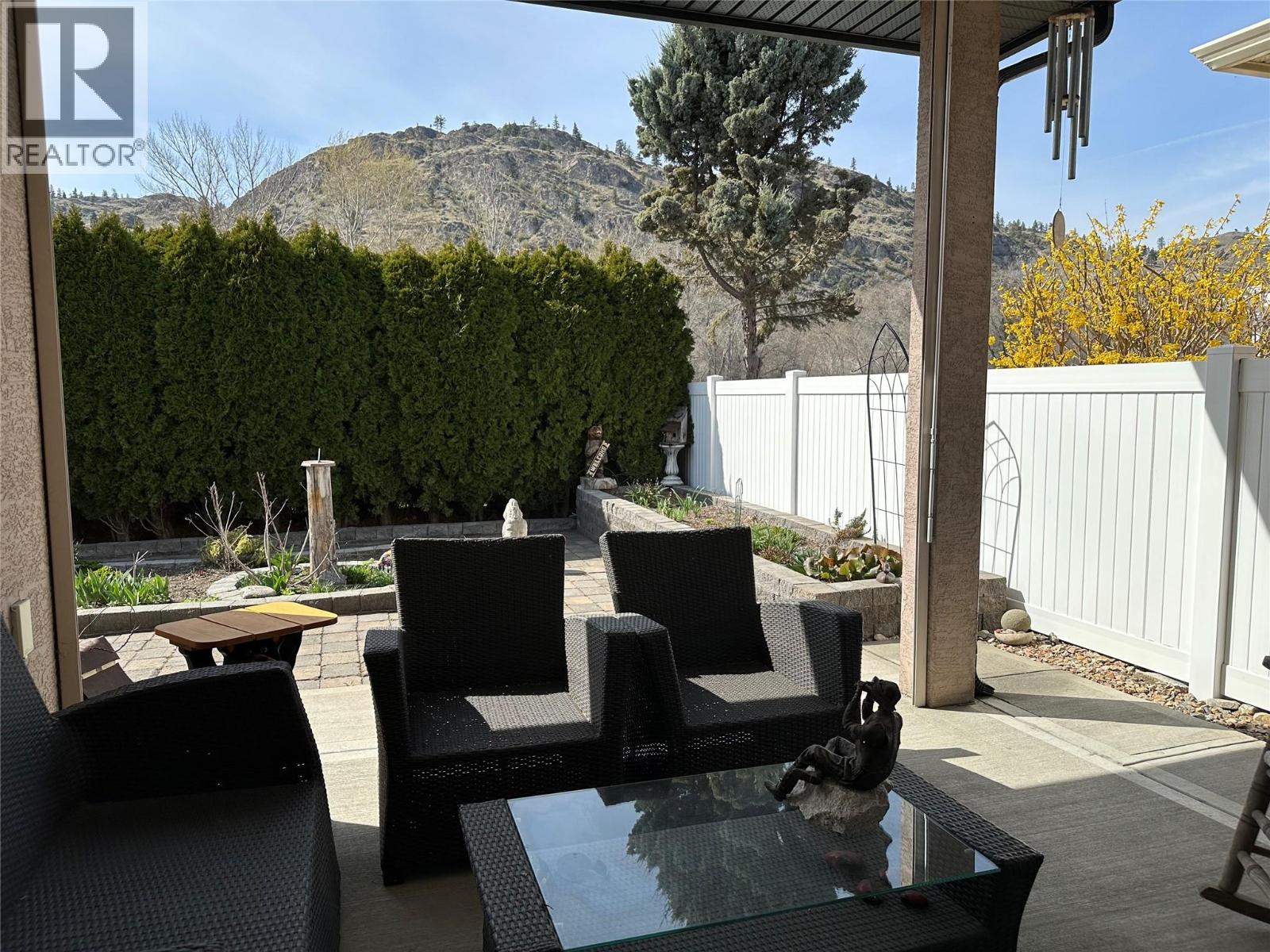 162 Willows Place, Oliver