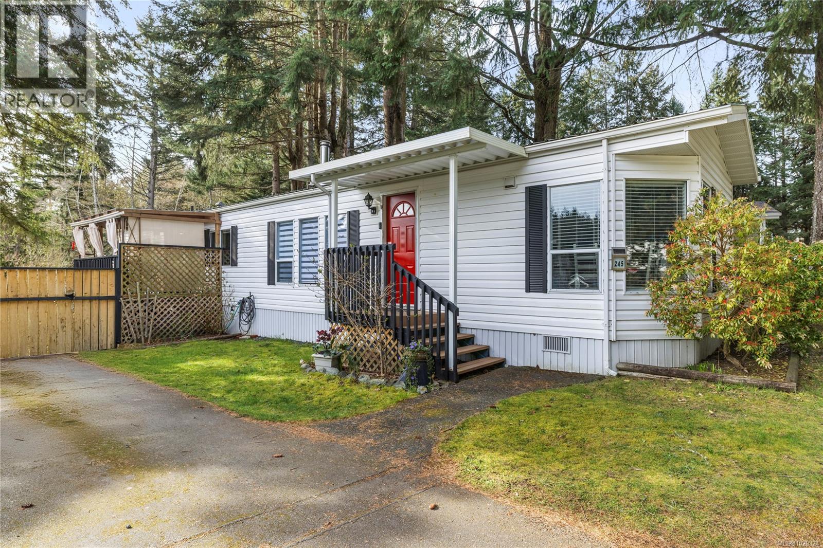 #245 2465 APOLLO DR - 10