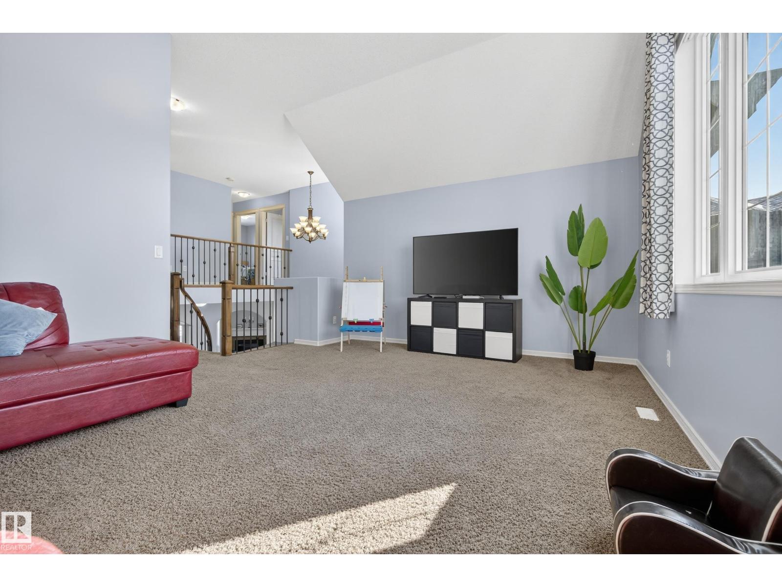 20714 56A AV NW, Edmonton