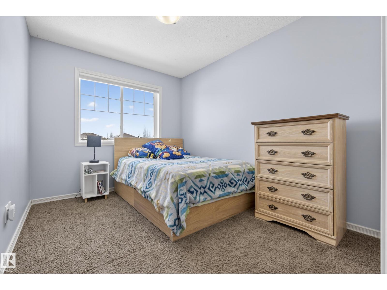 20714 56A AV NW, Edmonton