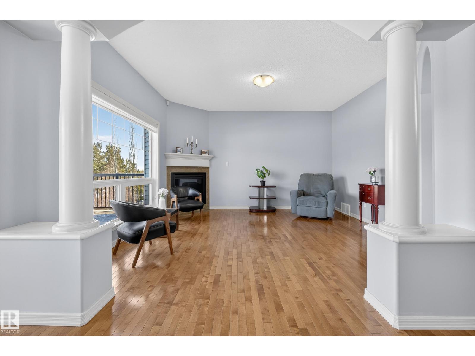 20714 56A AV NW, Edmonton