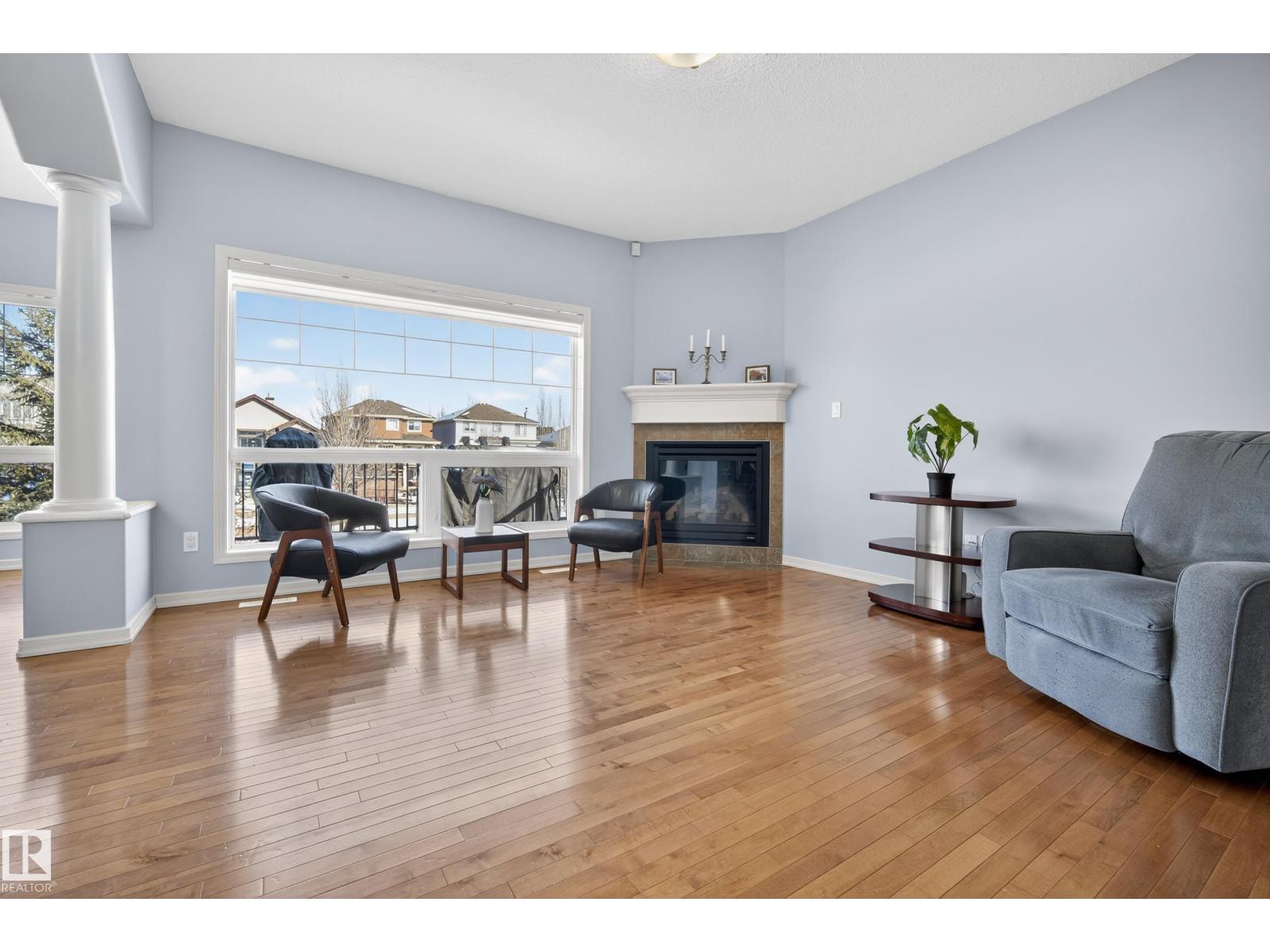 20714 56A AV NW, Edmonton