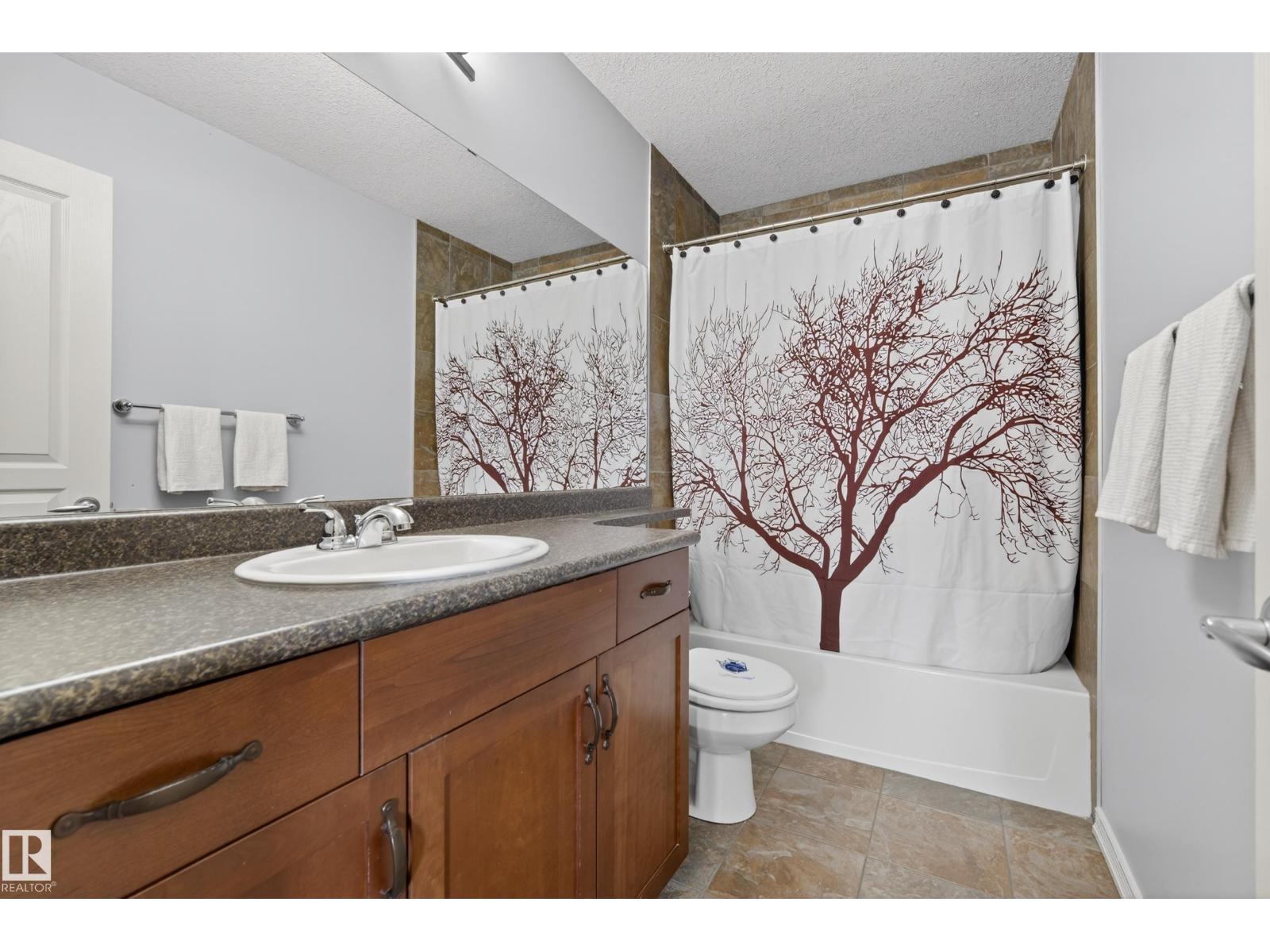 20714 56A AV NW, Edmonton