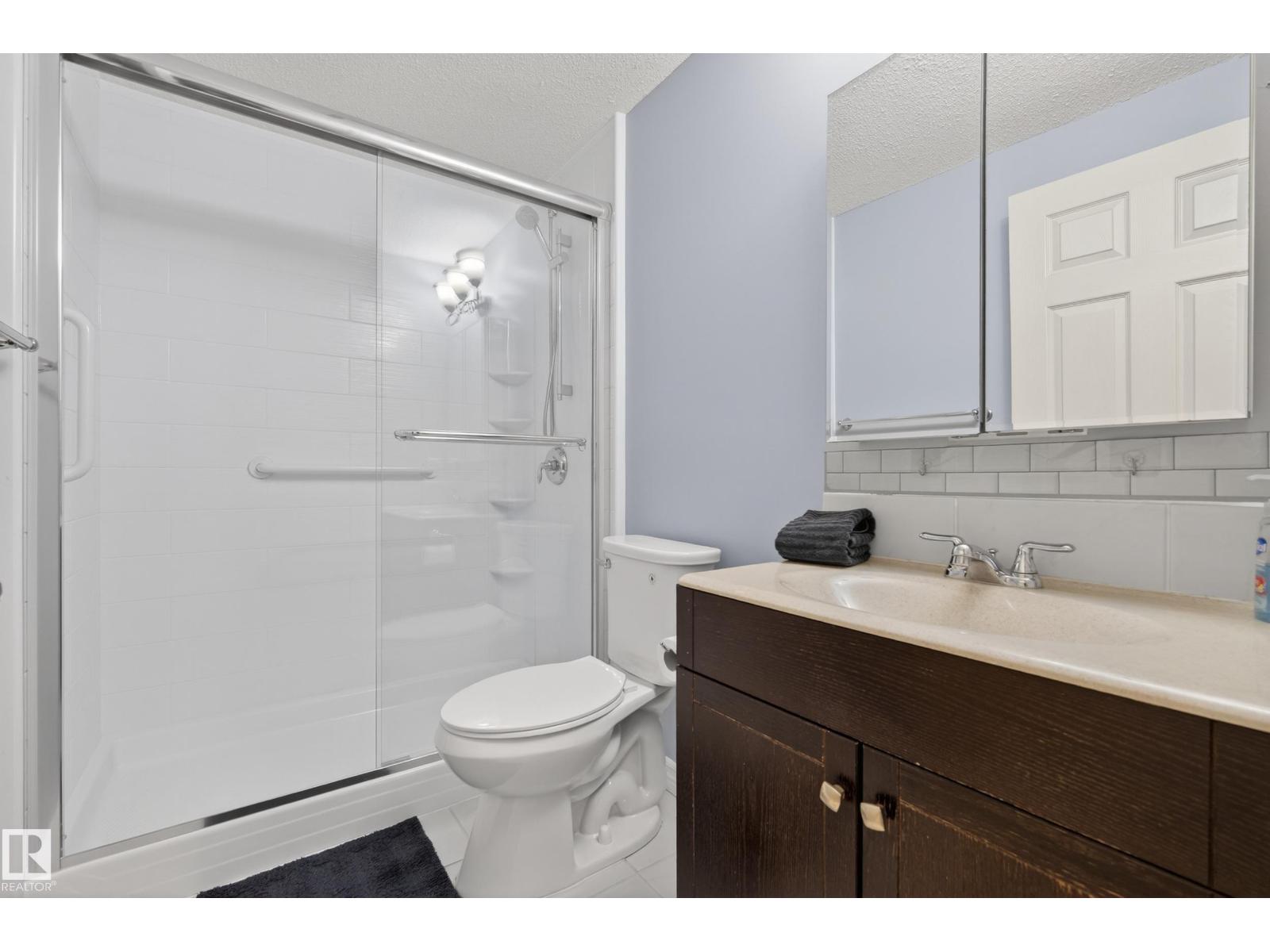 20714 56A AV NW, Edmonton