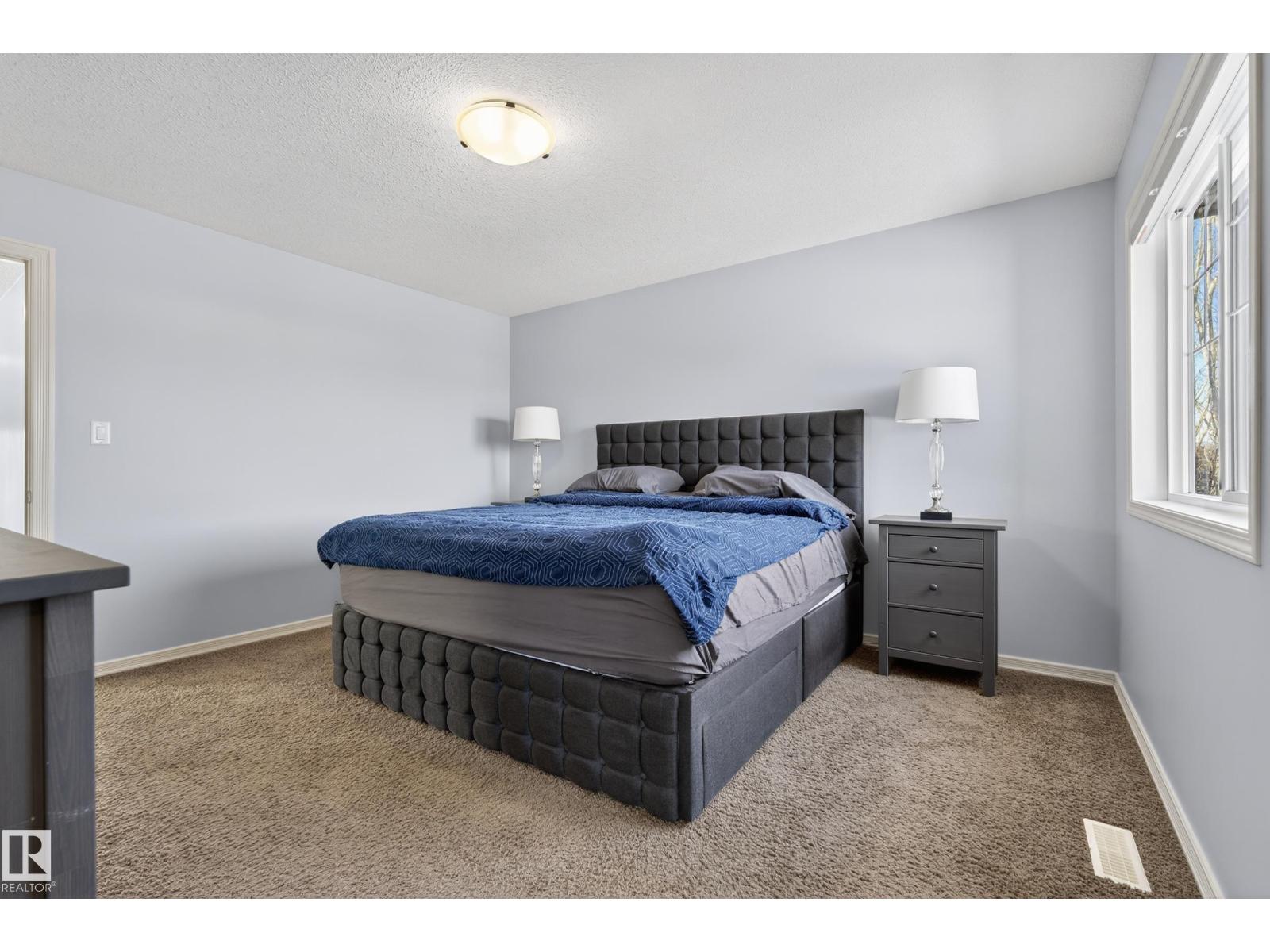 20714 56A AV NW, Edmonton