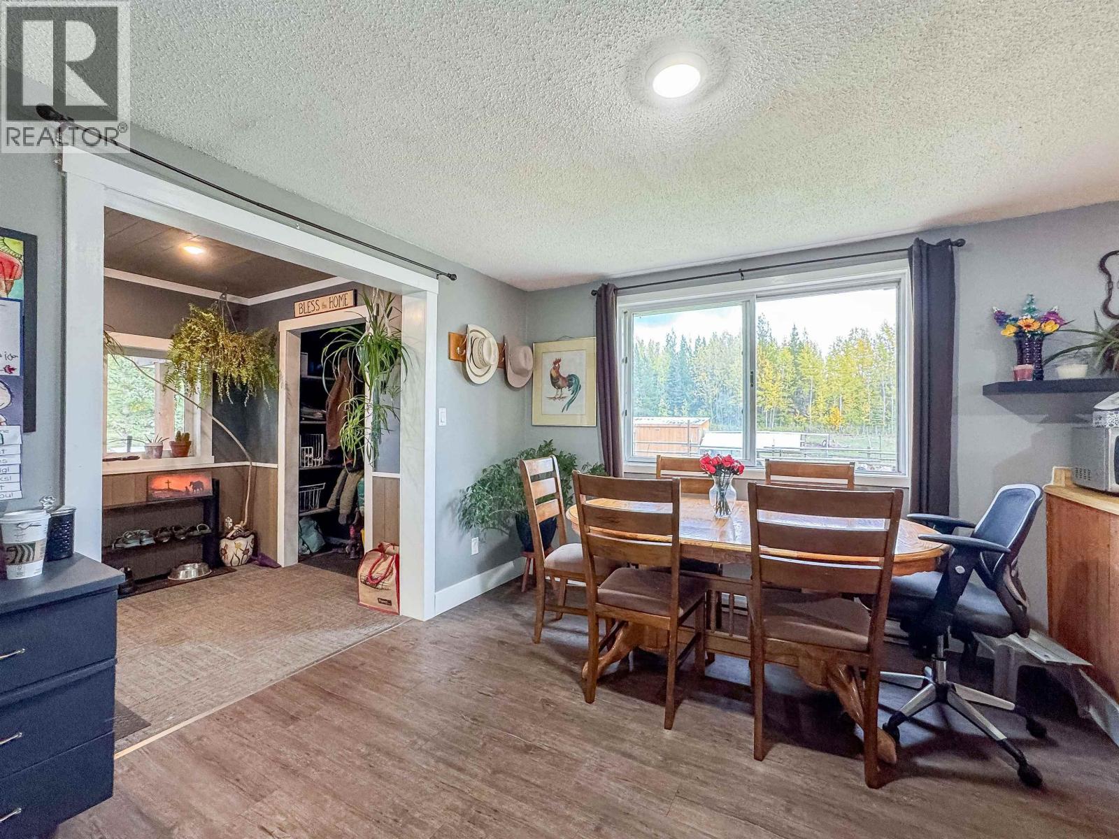 5933 RACEWAY Road, Smithers