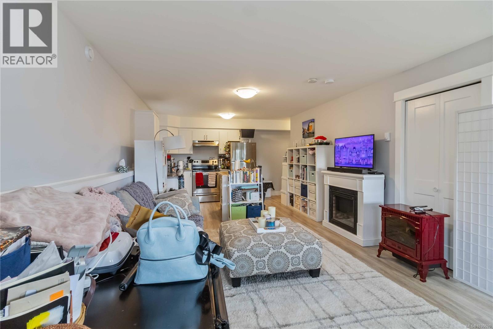 6903 Burr Dr - 39