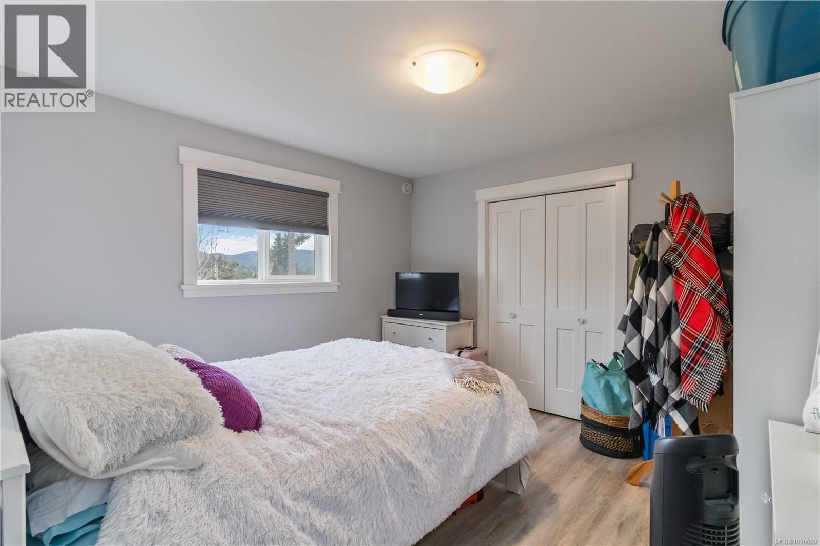 6903 Burr Dr - 45