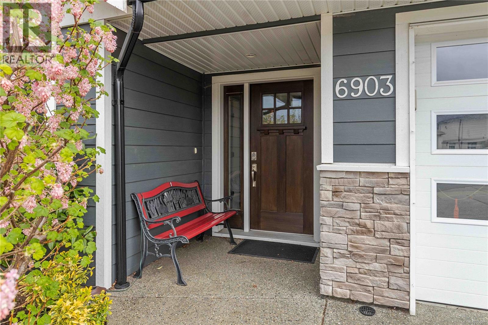 6903 Burr Dr - 5