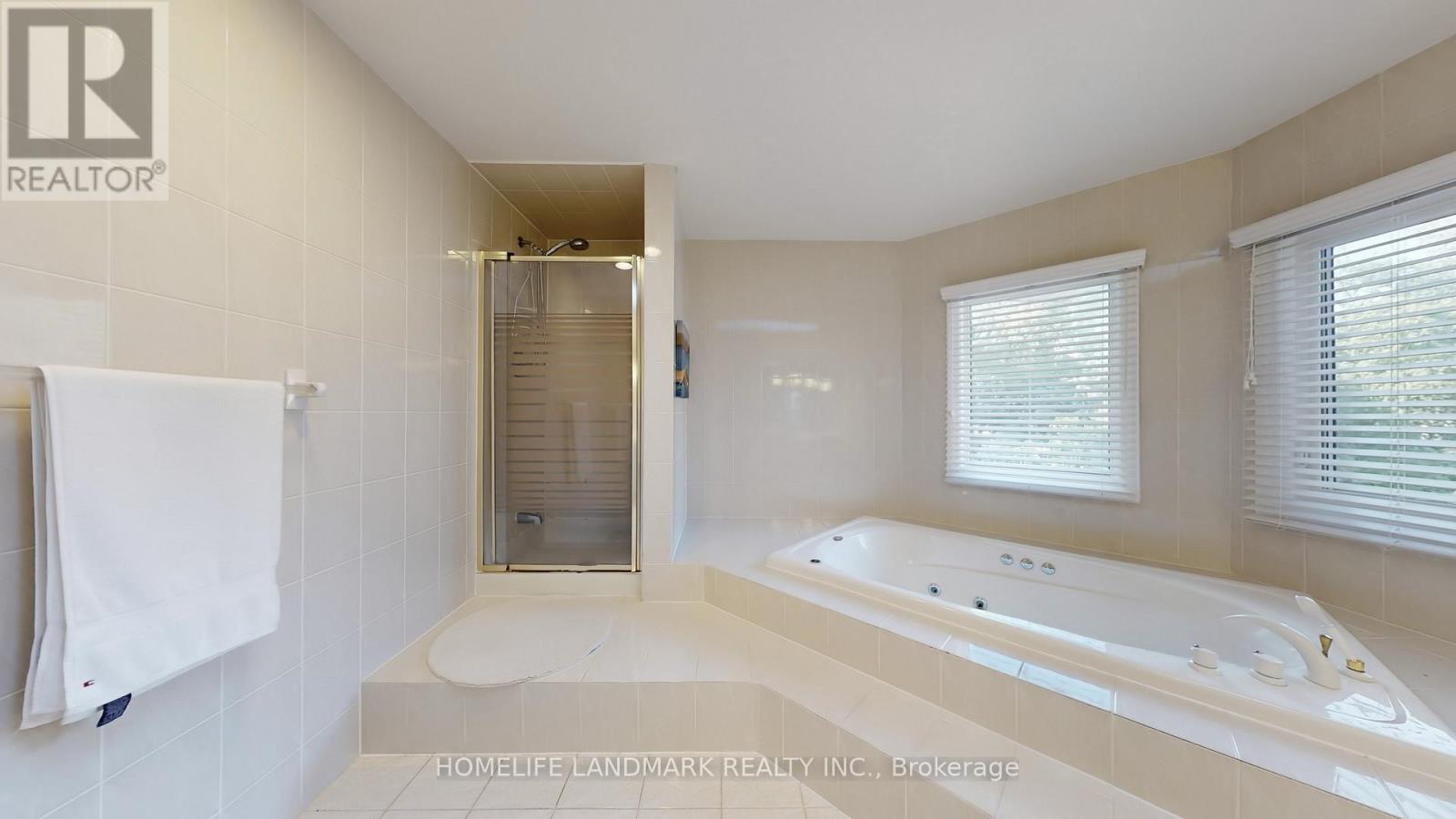 411 CUMMER AVENUE - 24