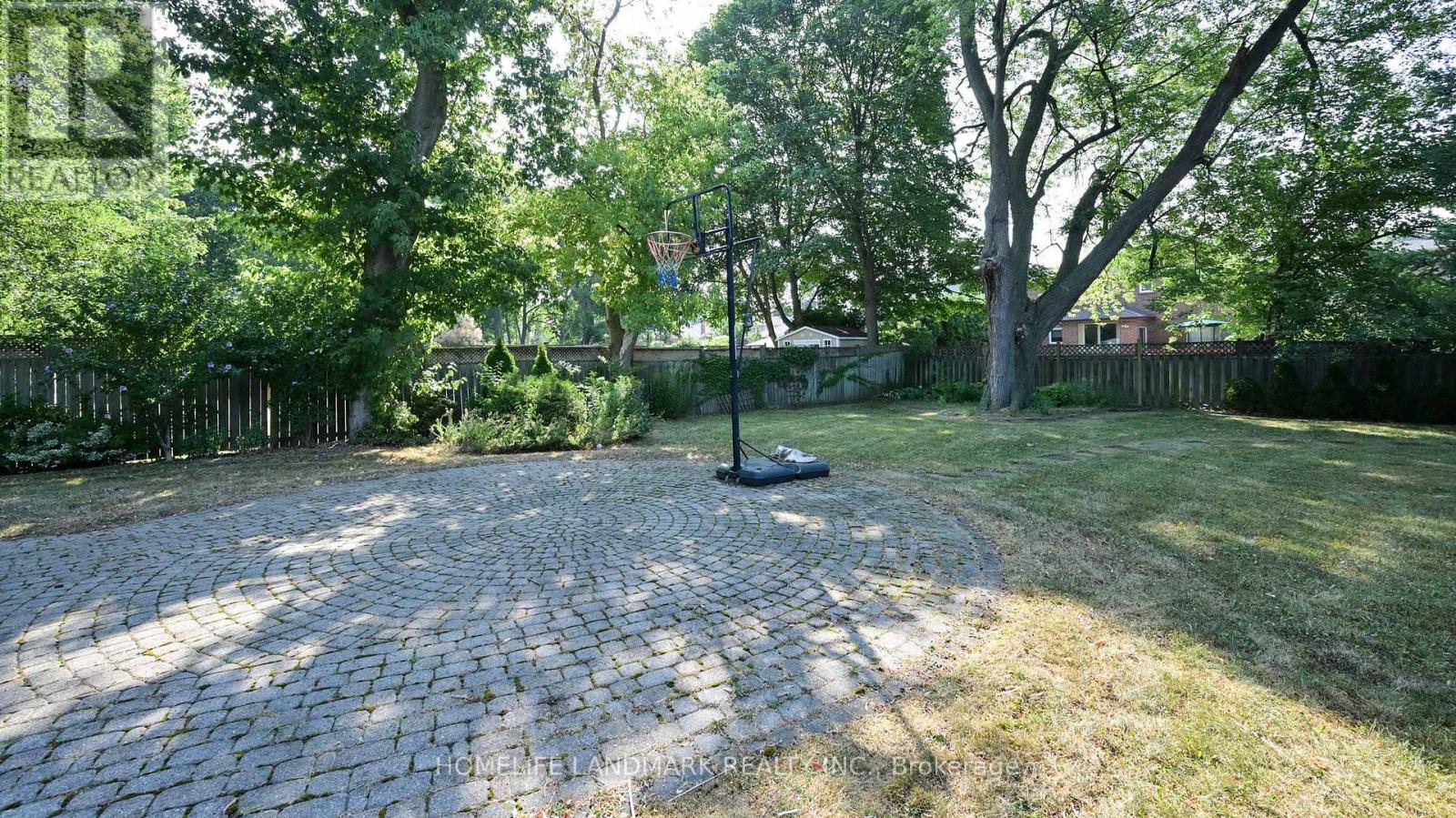 411 CUMMER AVENUE - 46