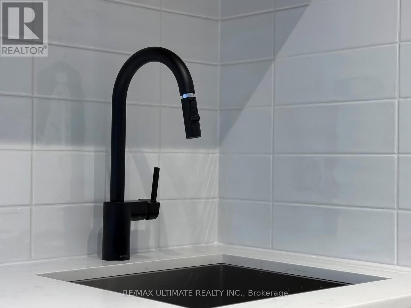 117 BROADWAY AVENUE - 25