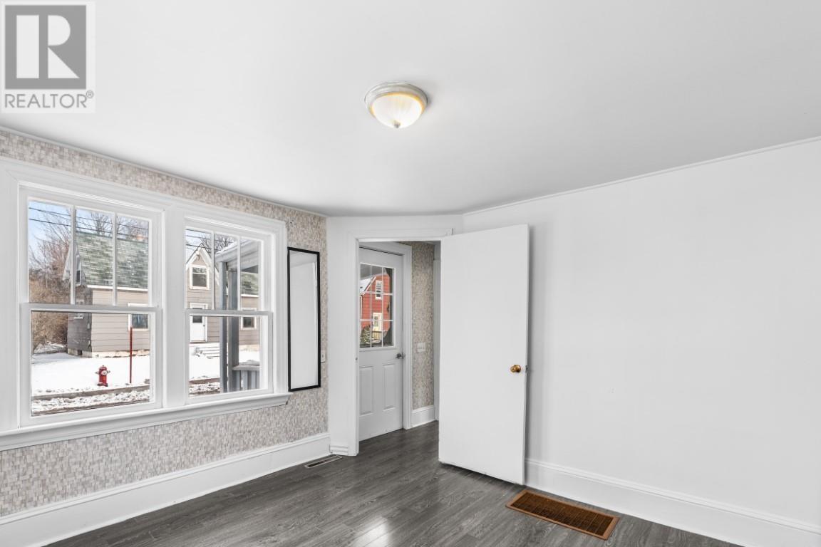 166 Harvard Street — photo 12