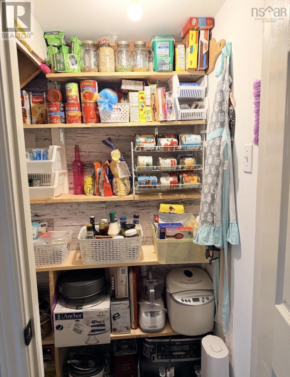 Property 6 of 30 of 59 Wynn Castle Drive