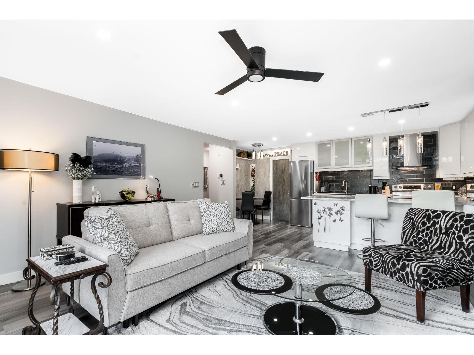 308 1441 BLACKWOOD STREET, White Rock