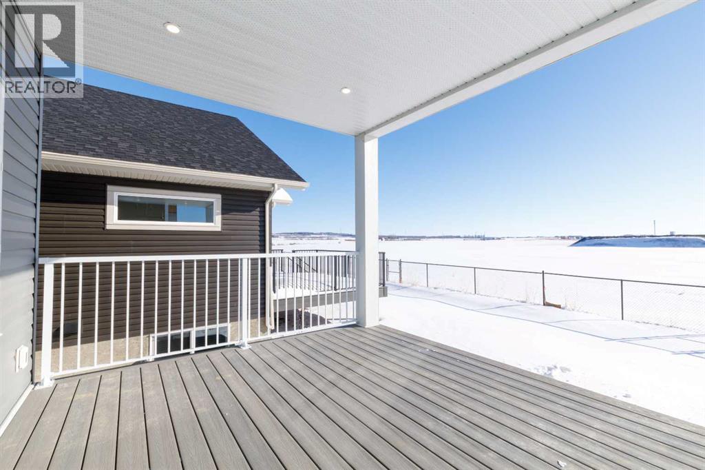 Single Family House for Sale in  Everson Close Evergreen Red Deer 