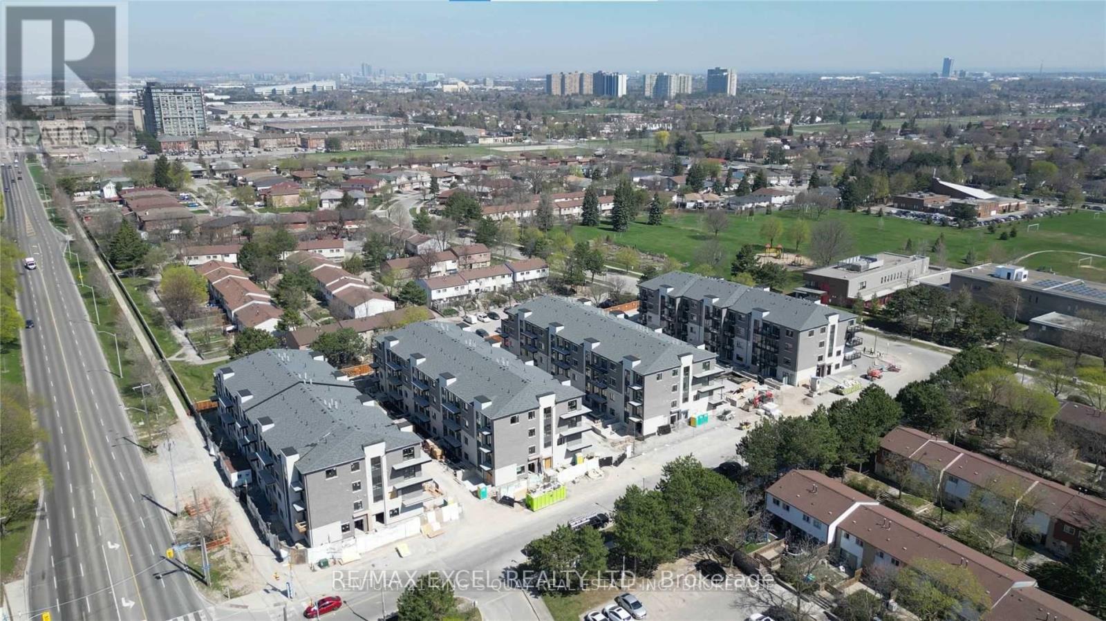 D308 - 200 CHESTER LE BOULEVARD