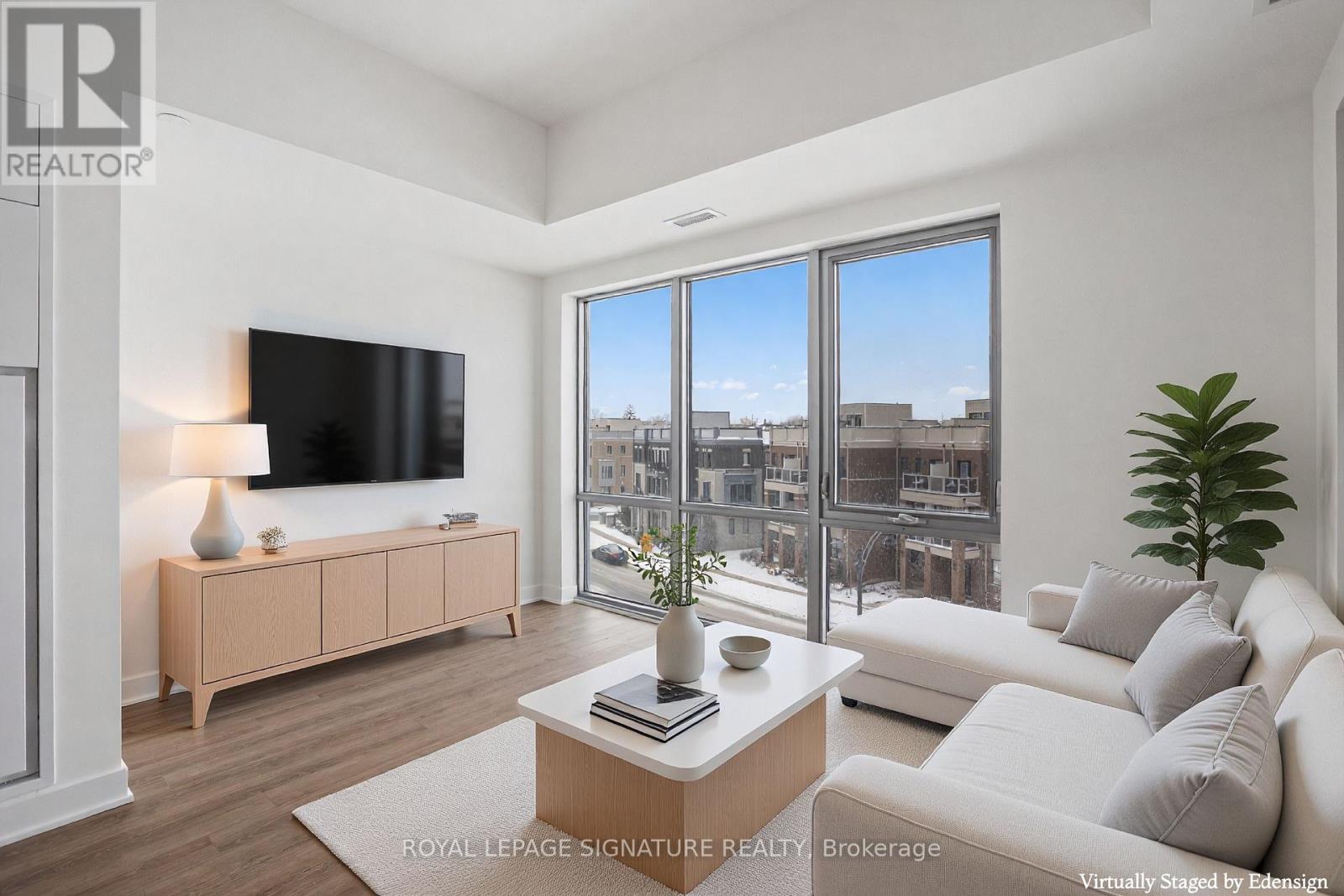 411 - 51 CLARINGTON BOULEVARD