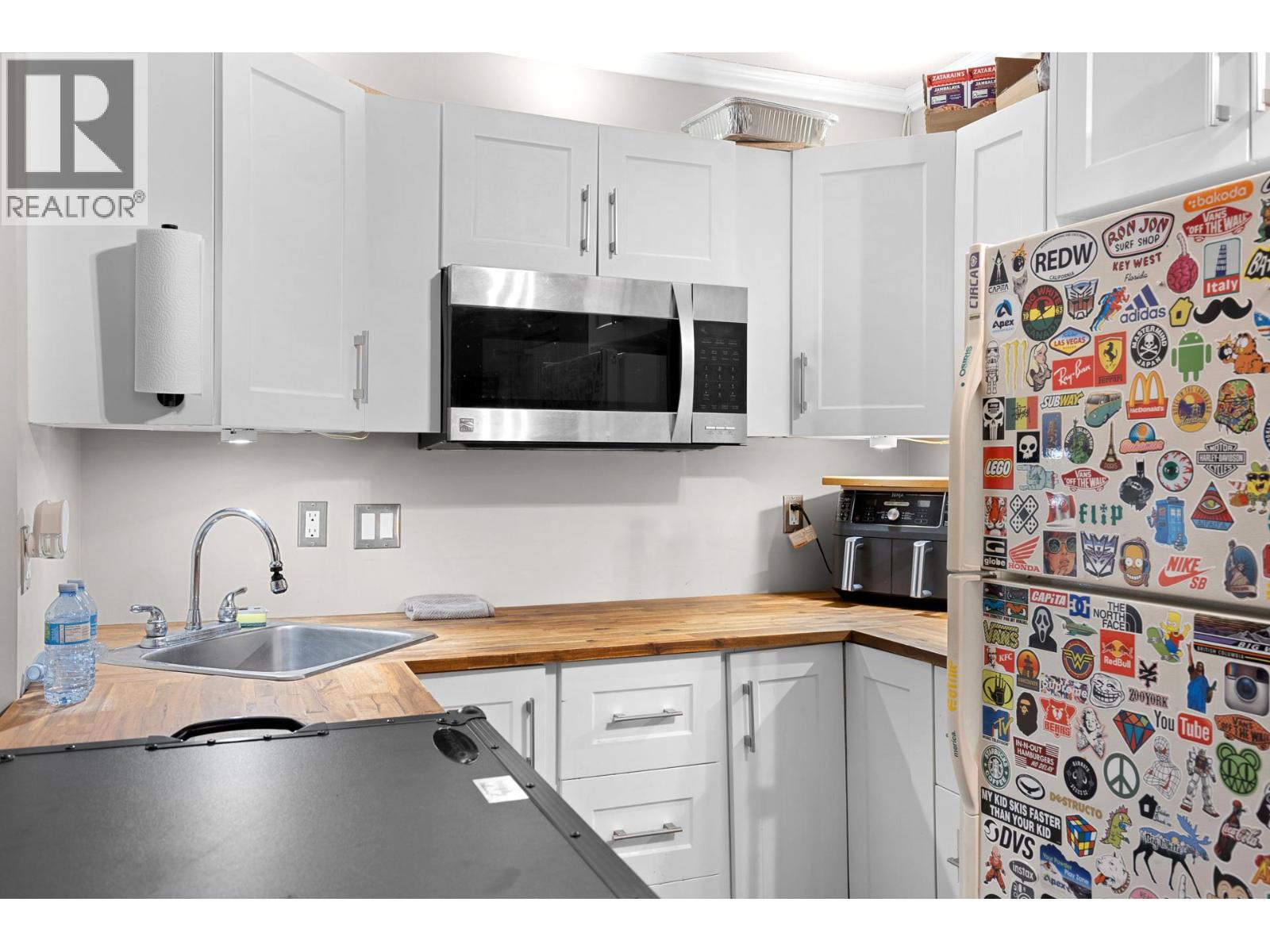 #315 20 Kettle View Road - 1
