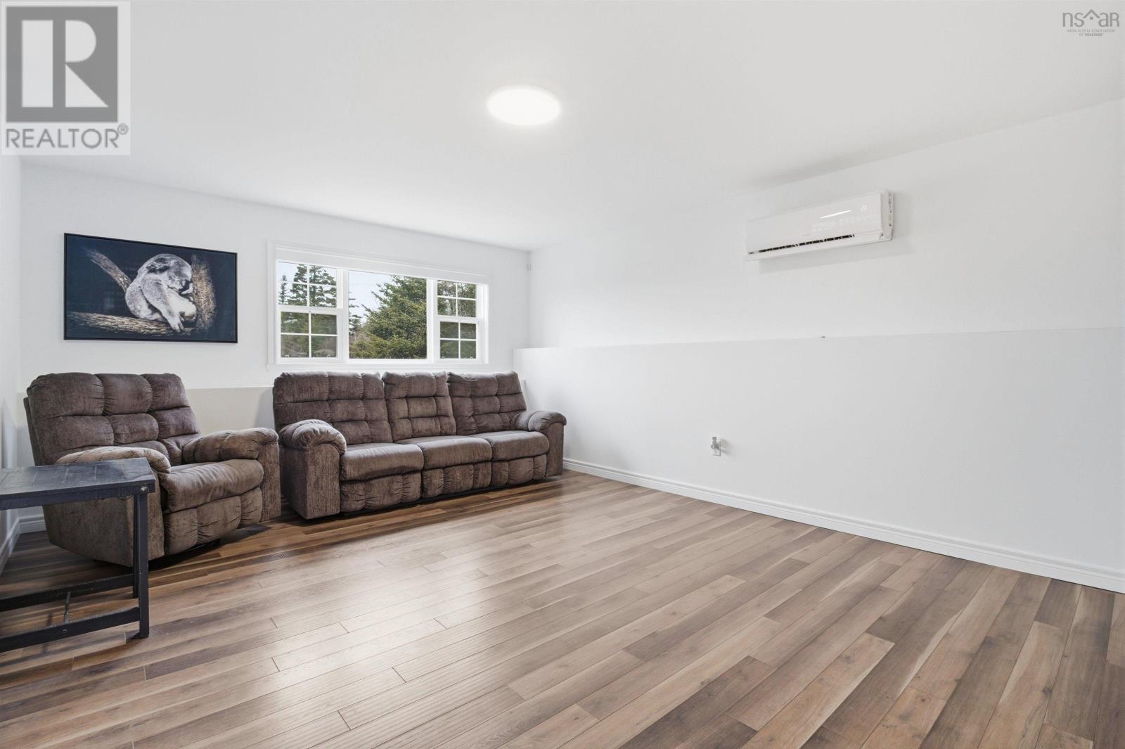 Property 19 of 48 of 30 Choice Drive