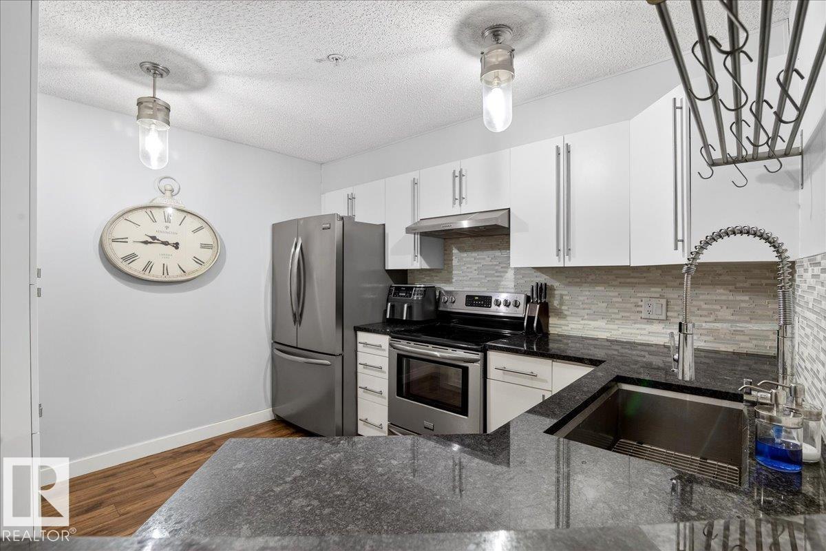 #307 11716 100 AV NW, Edmonton