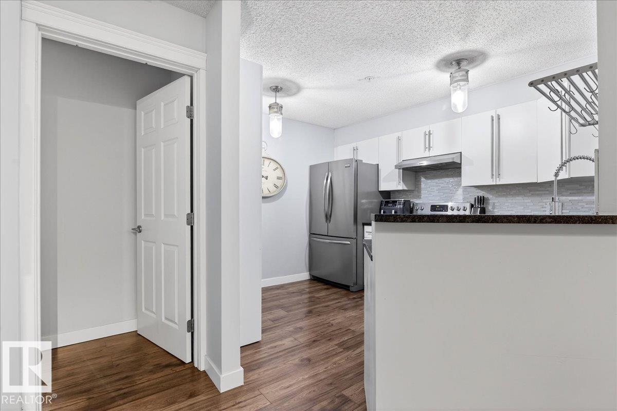 #307 11716 100 AV NW, Edmonton