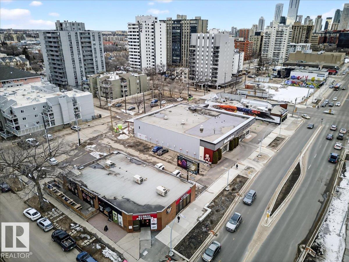 #307 11716 100 AV NW, Edmonton