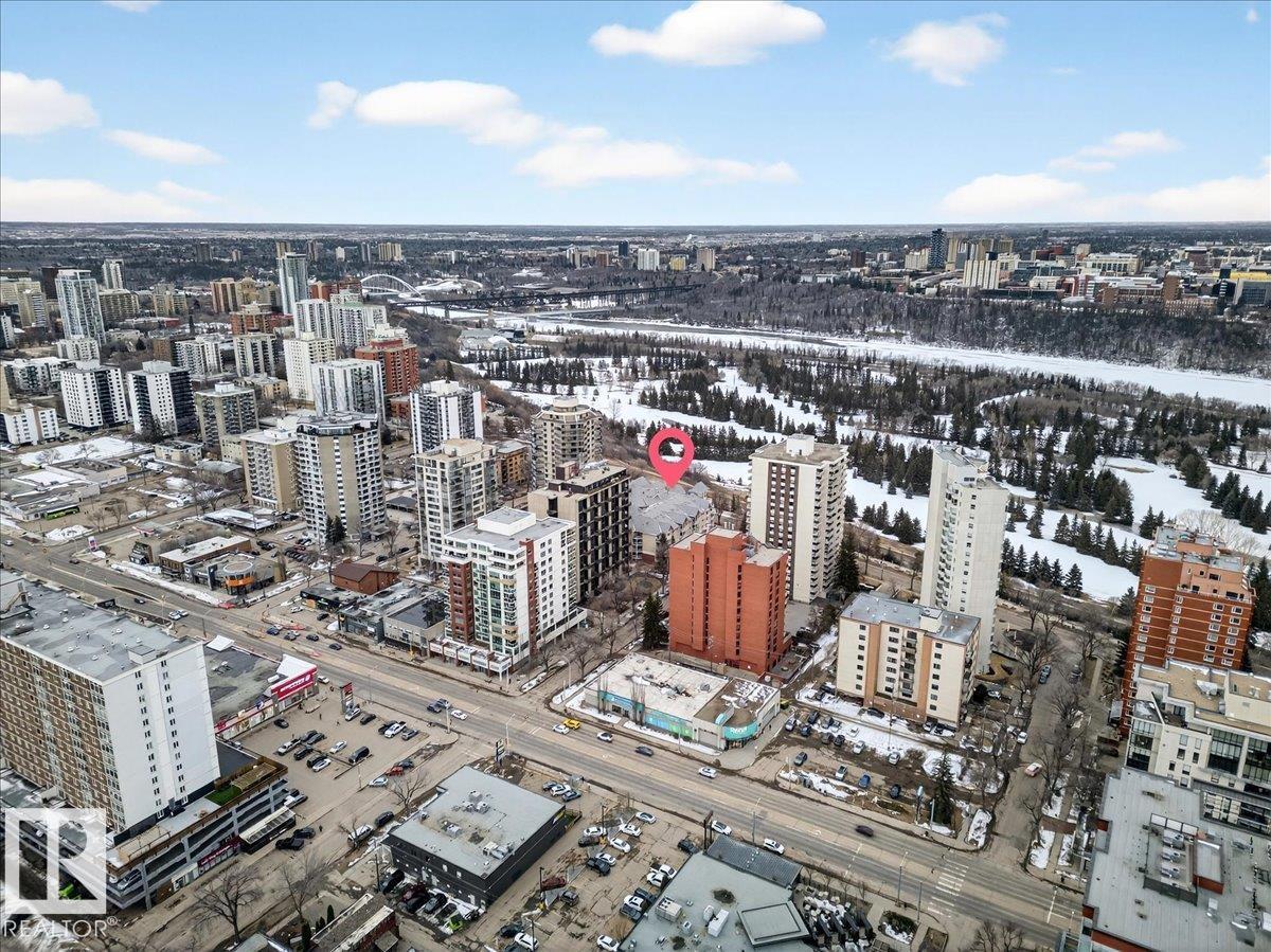 #307 11716 100 AV NW, Edmonton