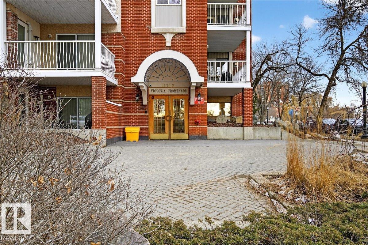 #307 11716 100 AV NW, Edmonton