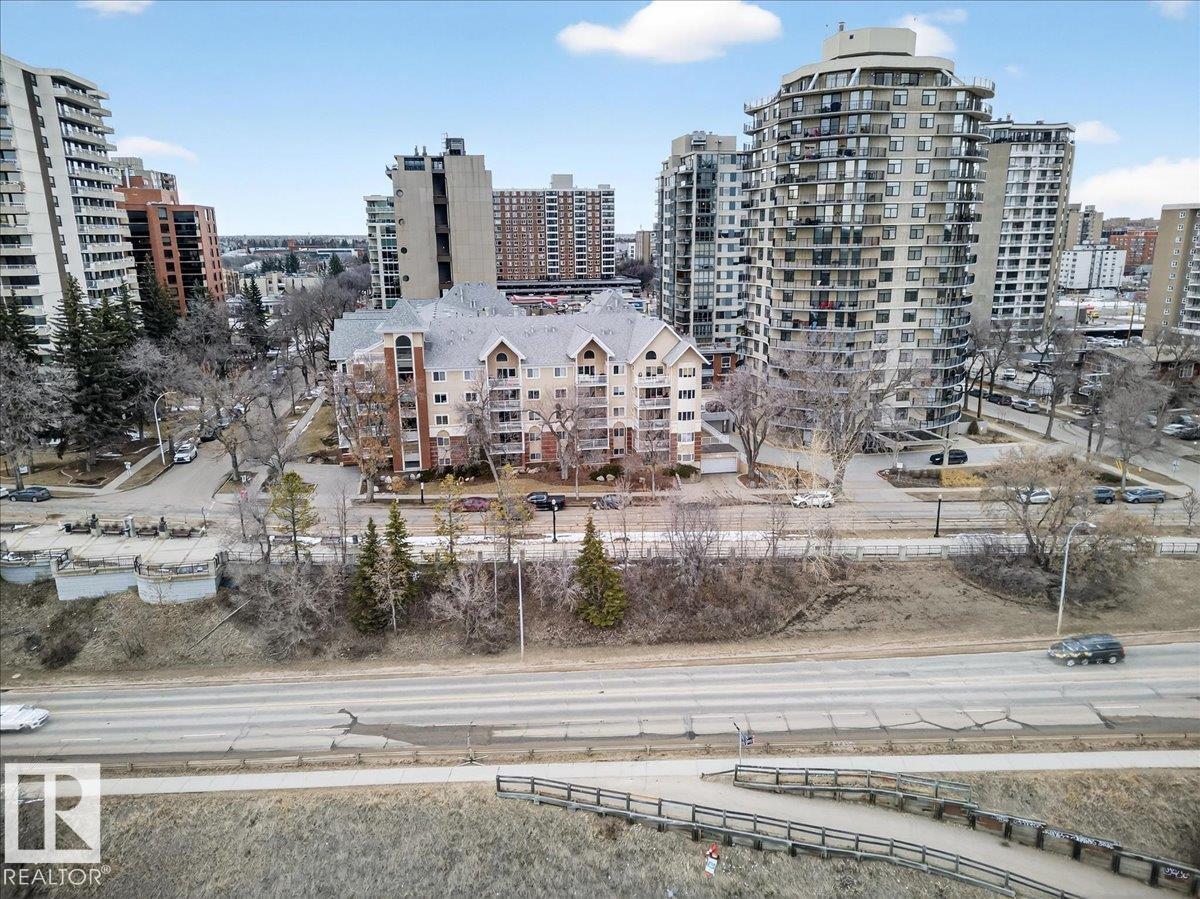 #307 11716 100 AV NW, Edmonton